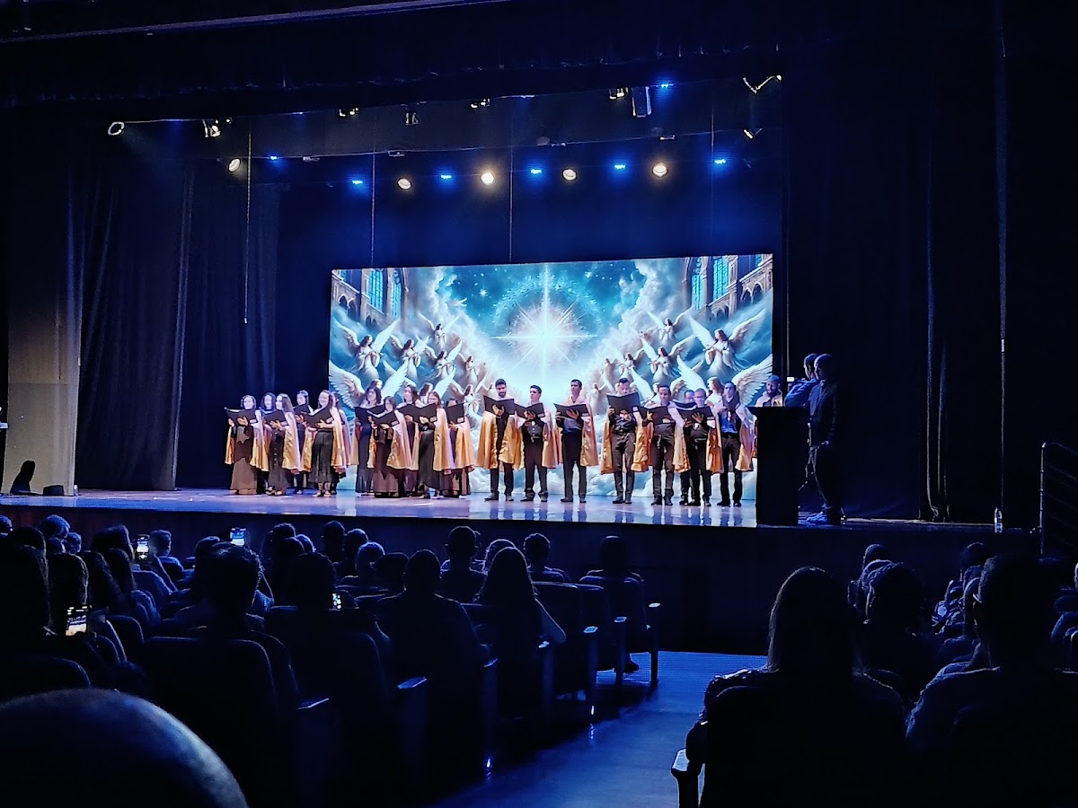 Teatro Madre Esperança Garrido