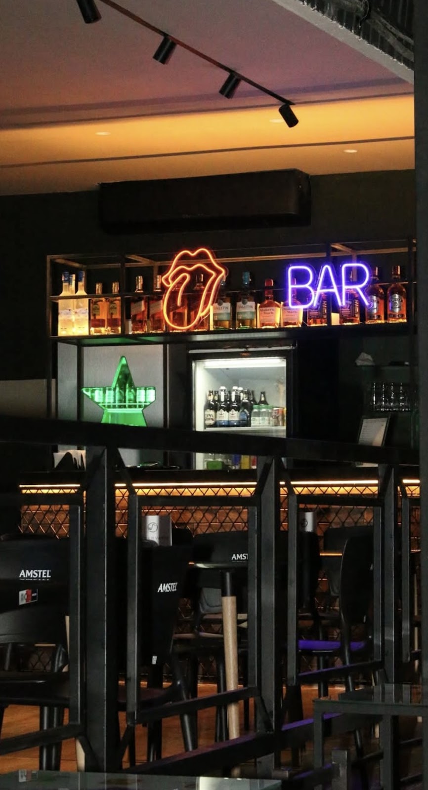 Tendencies Music Bar