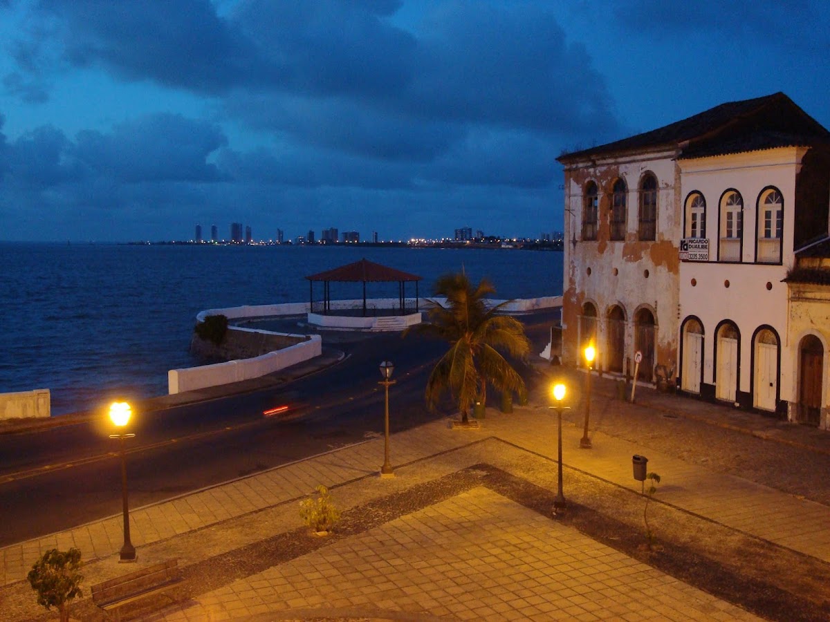 Praça dos Catraieiros