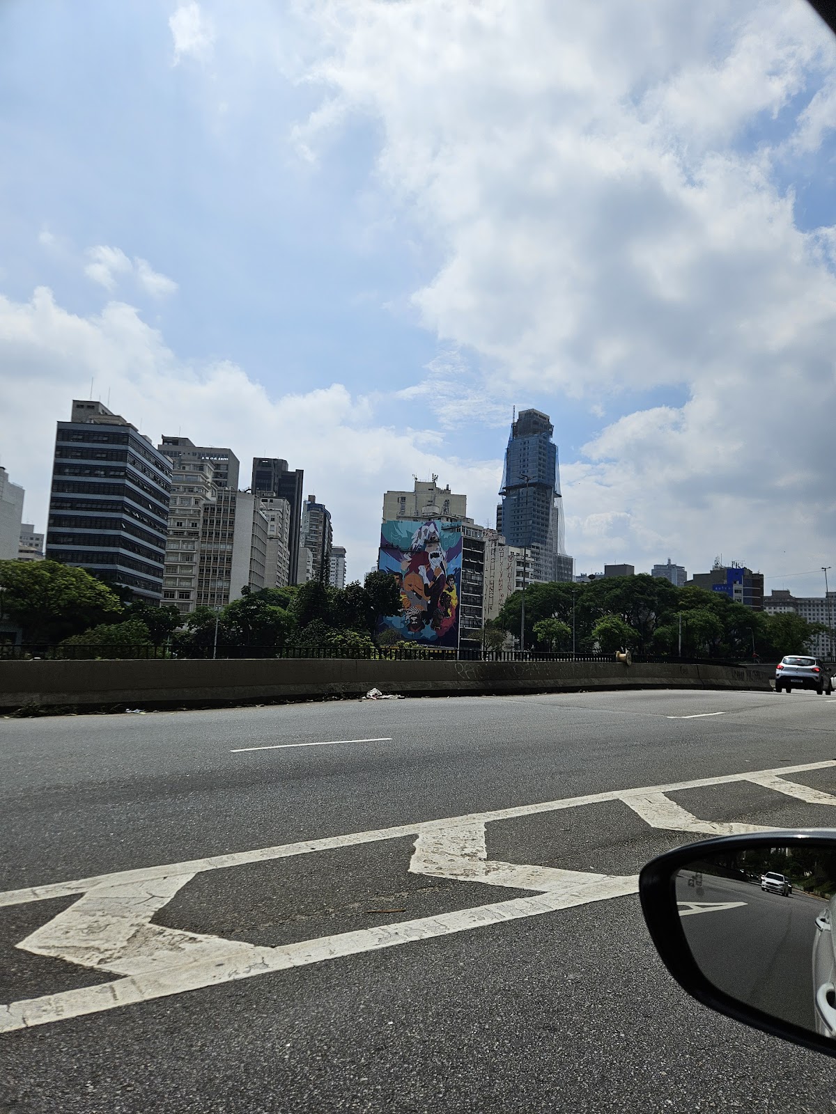 Praça Carlos Gomes 82