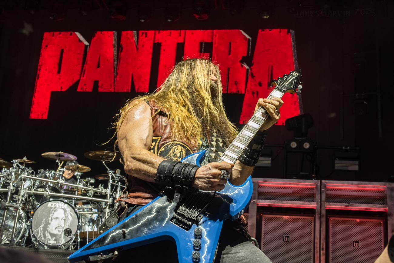 🇺🇸 ZAKK WYLDE CONFIRMA: BLACK LABEL SOCIETY VOLTA À ESTRADA EM