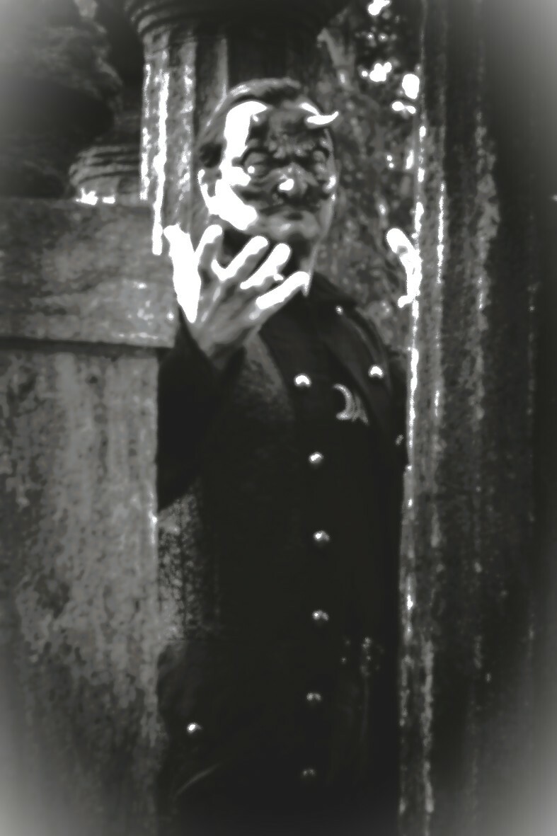 HIDECLOSE