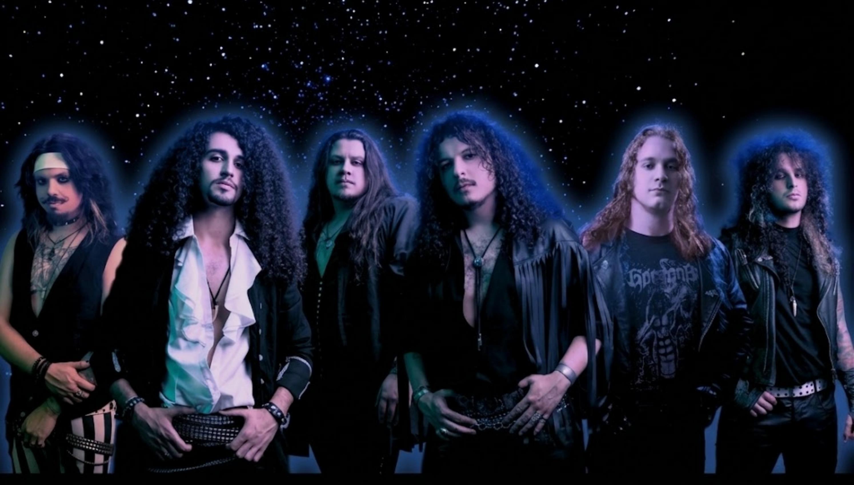 Phantom Star em foto promocional